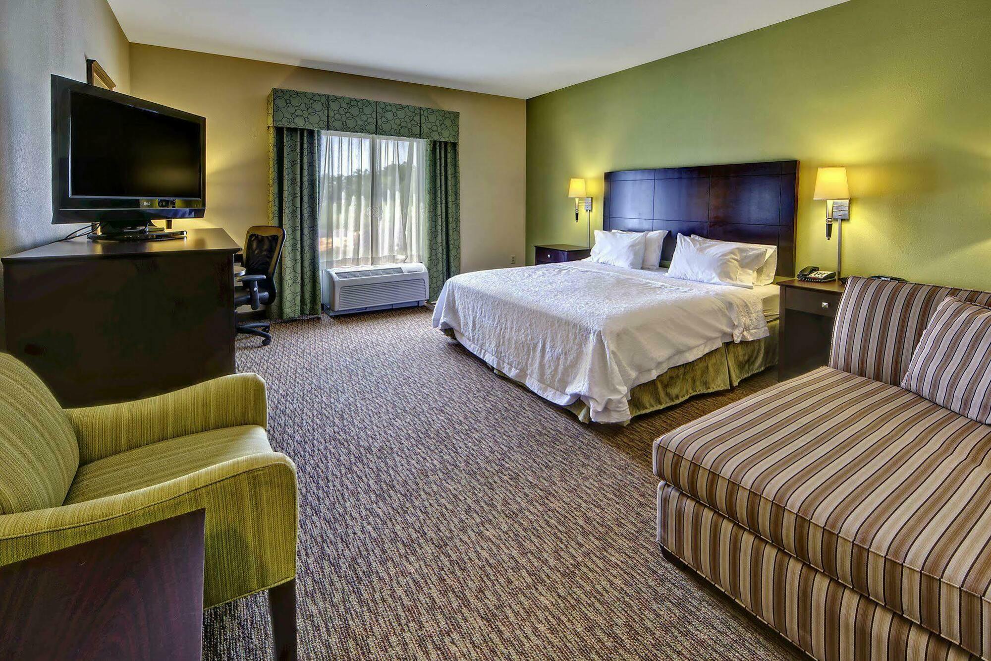 Hampton Inn Crossville Exterior foto